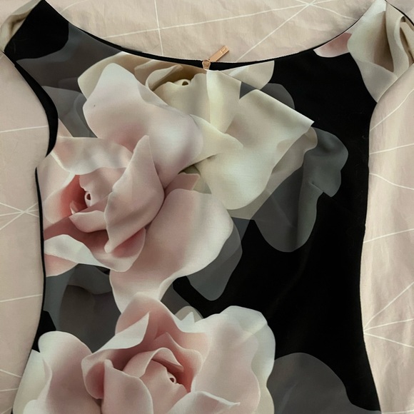 Off the shoulder top - Picture 7 of 8